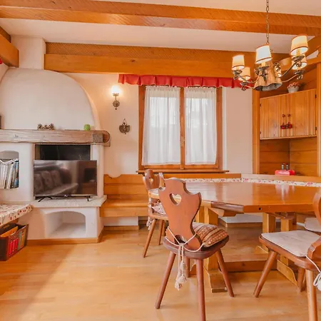 Casa Verocai - Mountain View Terrace & Parking Apartment Cortina d'Ampezzo