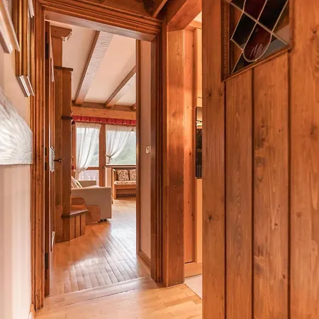 Casa Verocai - Mountain View Terrace & Parking Apartment