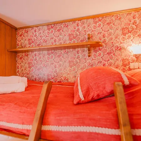 Casa Verocai - Mountain View Terrace & Parking Apartment Cortina d'Ampezzo