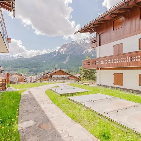 Casa Verocai - Mountain View Terrace & Parking Apartamento Cortina dʼAmpezzo